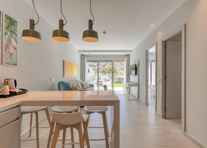 Cordial Mogan Solaz *